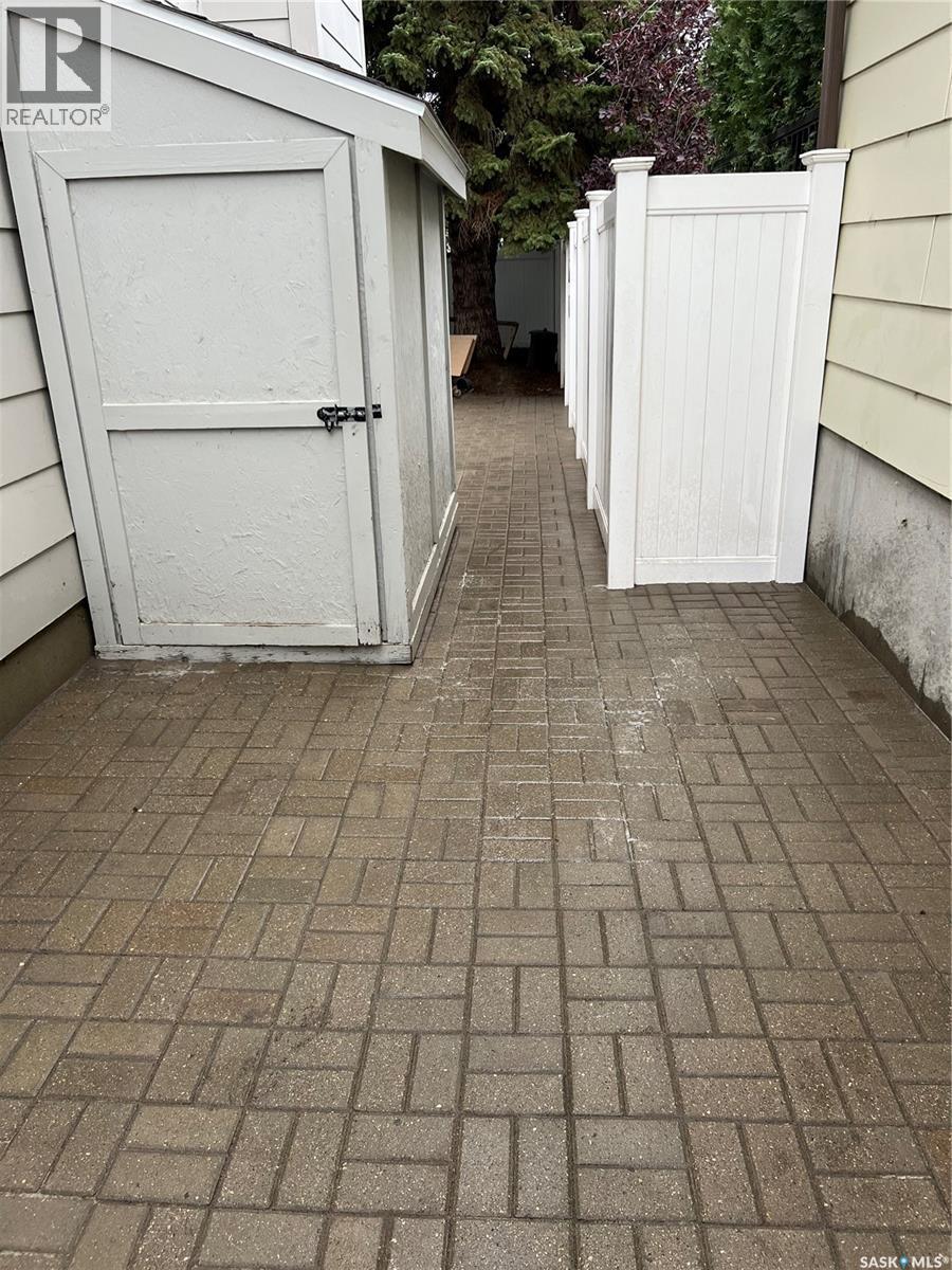 355 Ball Crescent, Saskatoon, SK - Outdoor With Exterior