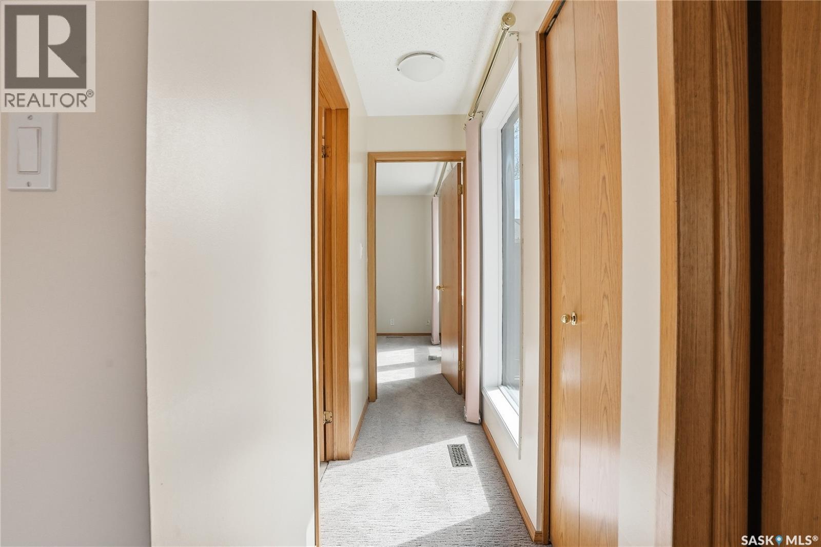20 455 Pinehouse Drive, Saskatoon, SK - Indoor Photo Showing Other Room