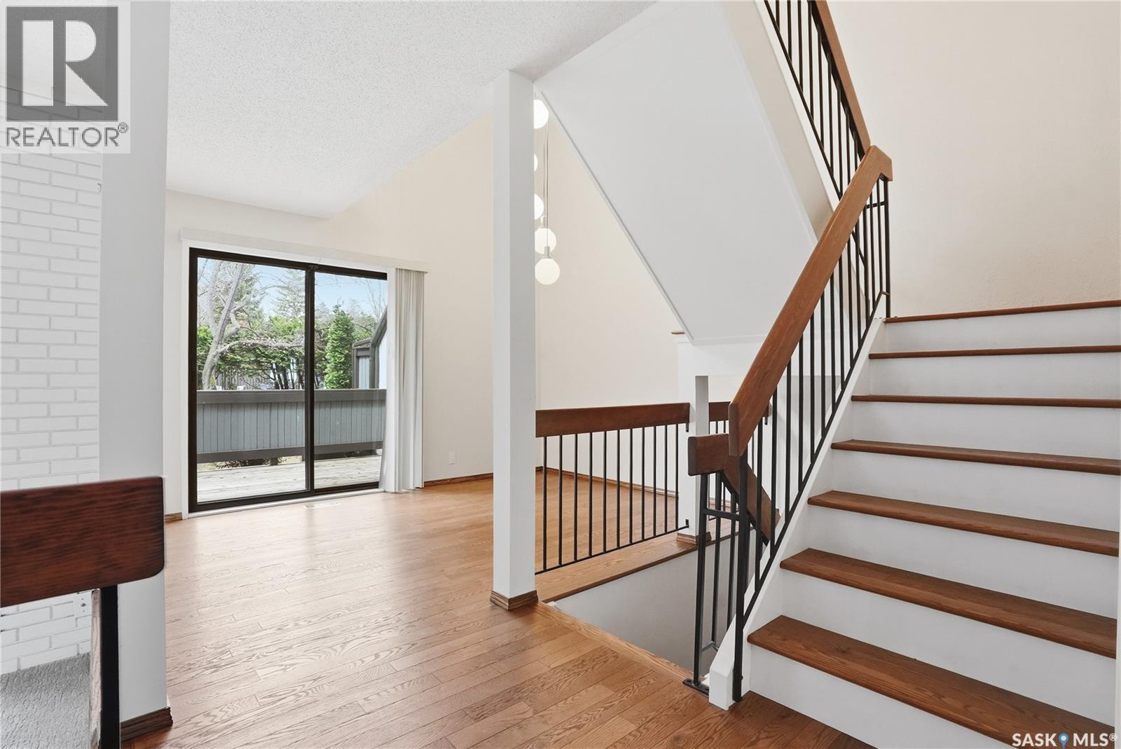 20 455 Pinehouse Drive, Saskatoon, SK - Indoor Photo Showing Other Room