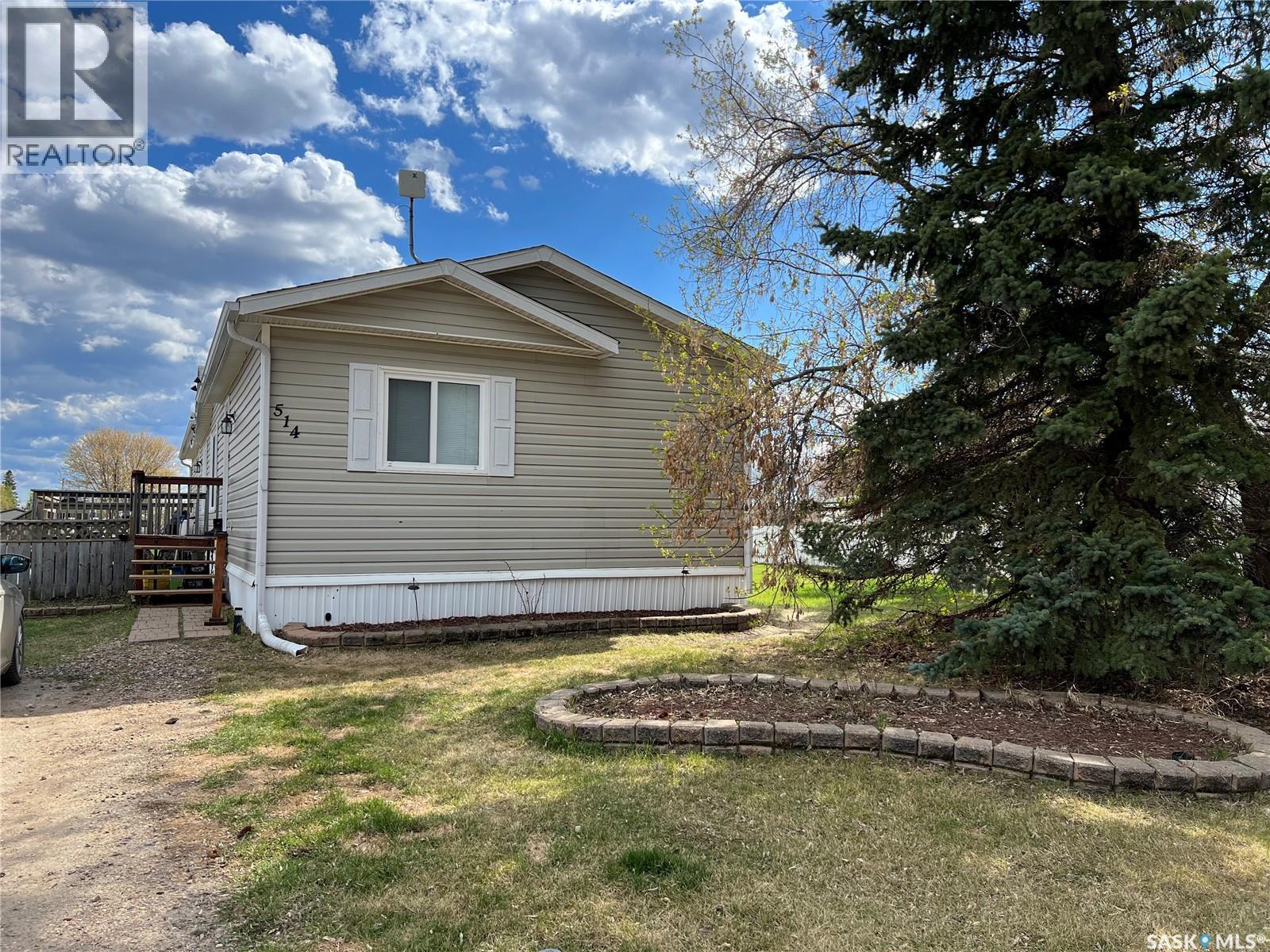 514 6Th Avenue E, Meadow Lake, SK