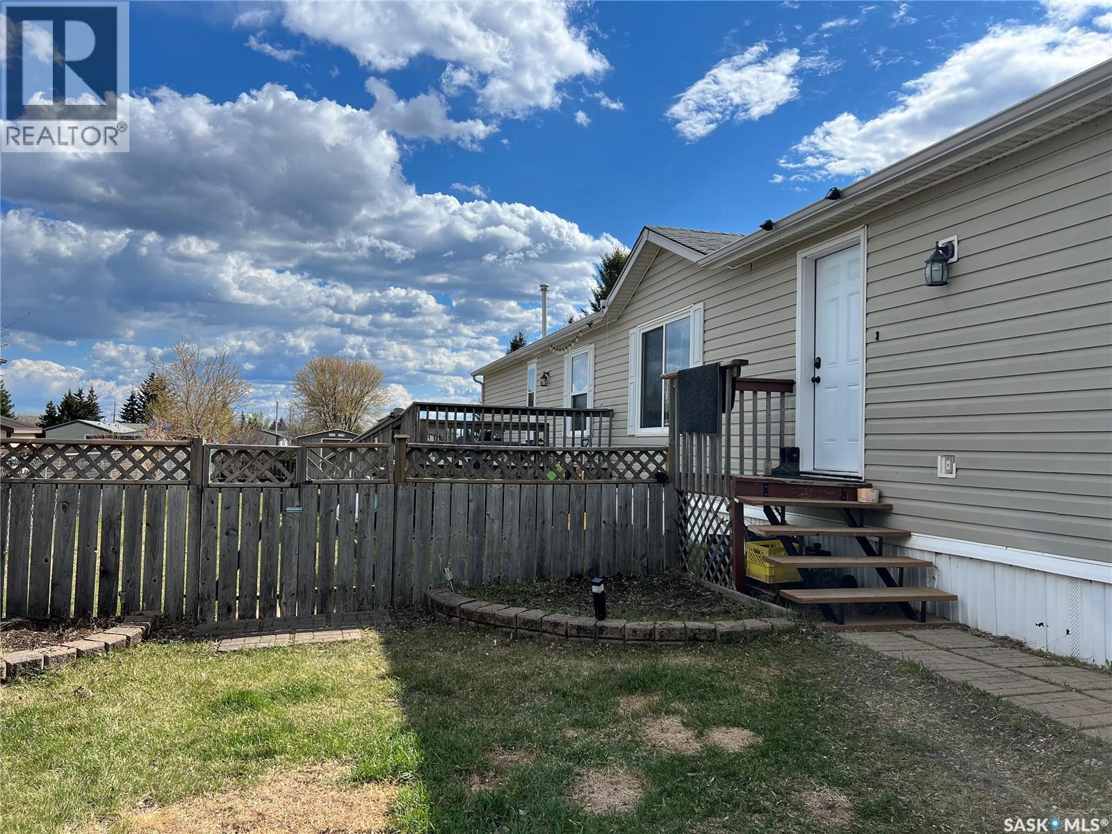 514 6Th Avenue E, Meadow Lake, SK