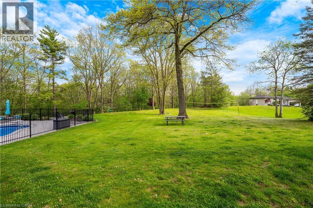 1279 Maple Manor Road, Cambridge, ON - Outdoor