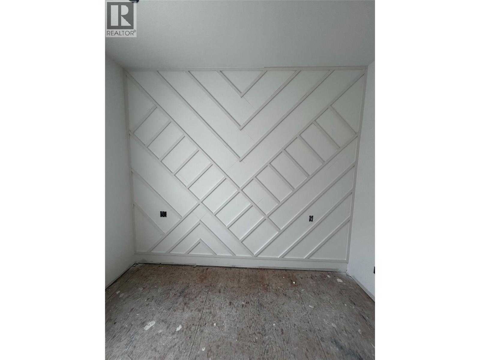 237 Turnberry Street, Kelowna, BC - Photo Showing Other Room