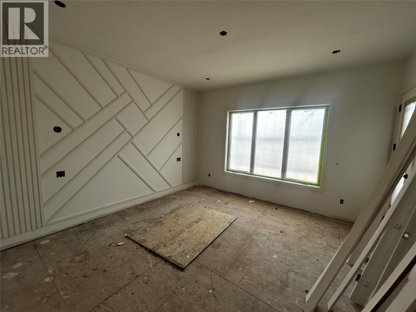 237 Turnberry Street, Kelowna, BC - Indoor Photo Showing Other Room