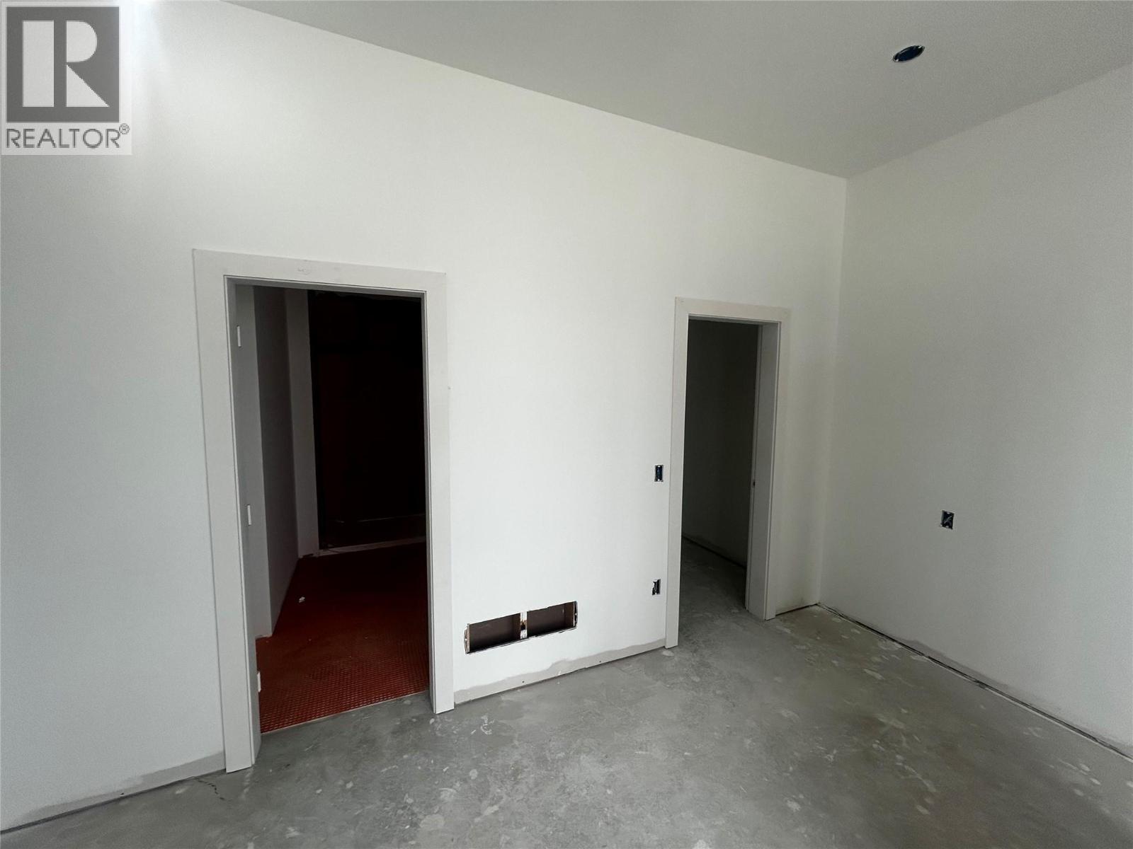 237 Turnberry Street, Kelowna, BC - Indoor Photo Showing Other Room