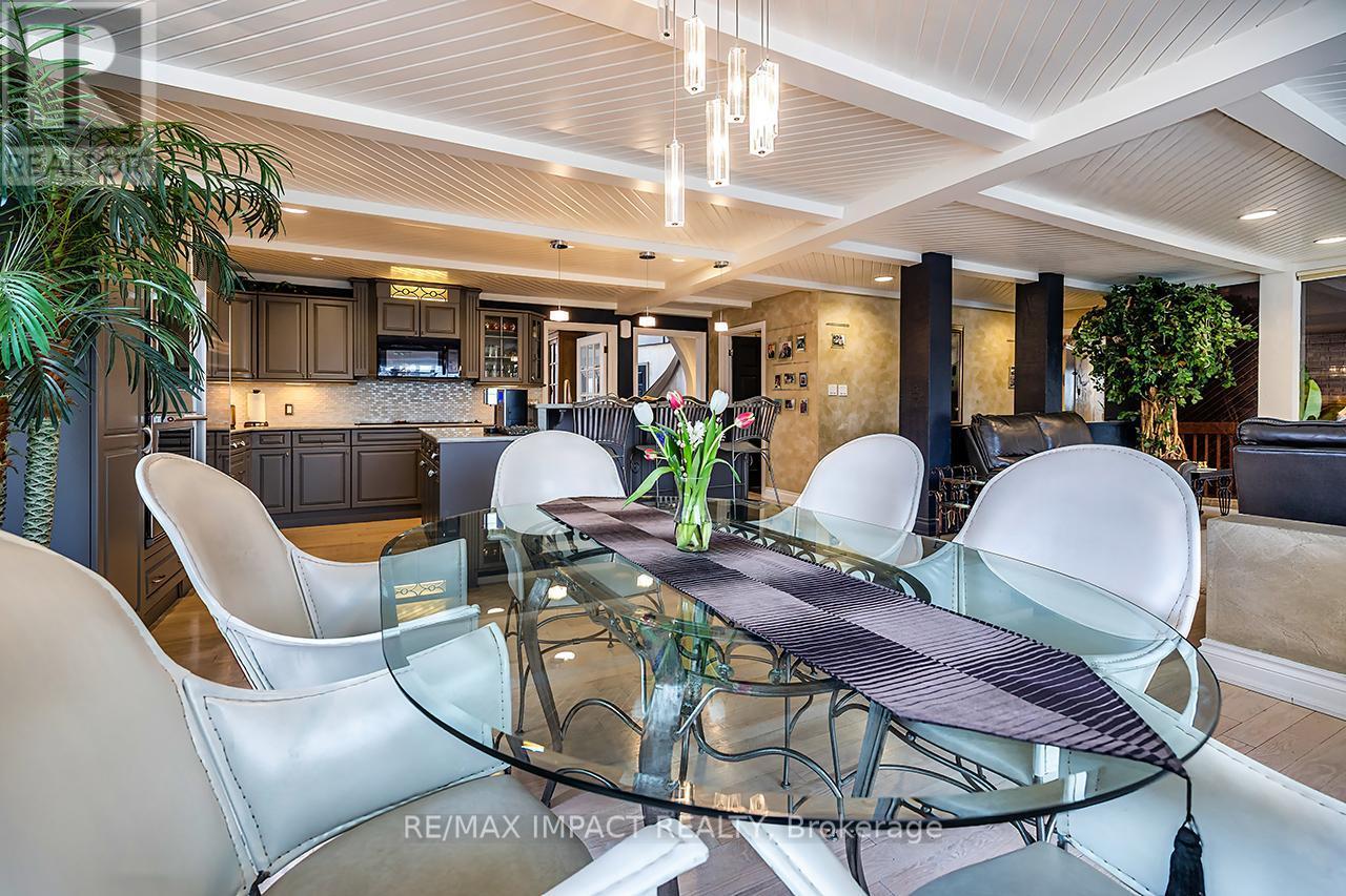 1410 Manitou Drive, Oshawa (Samac), ON - Indoor