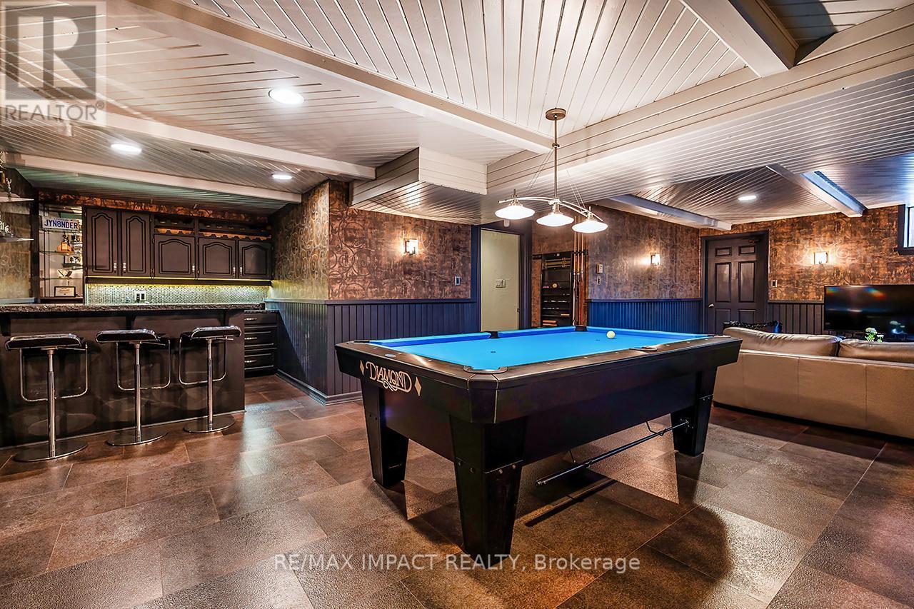 1410 Manitou Drive, Oshawa (Samac), ON - Indoor Photo Showing Other Room