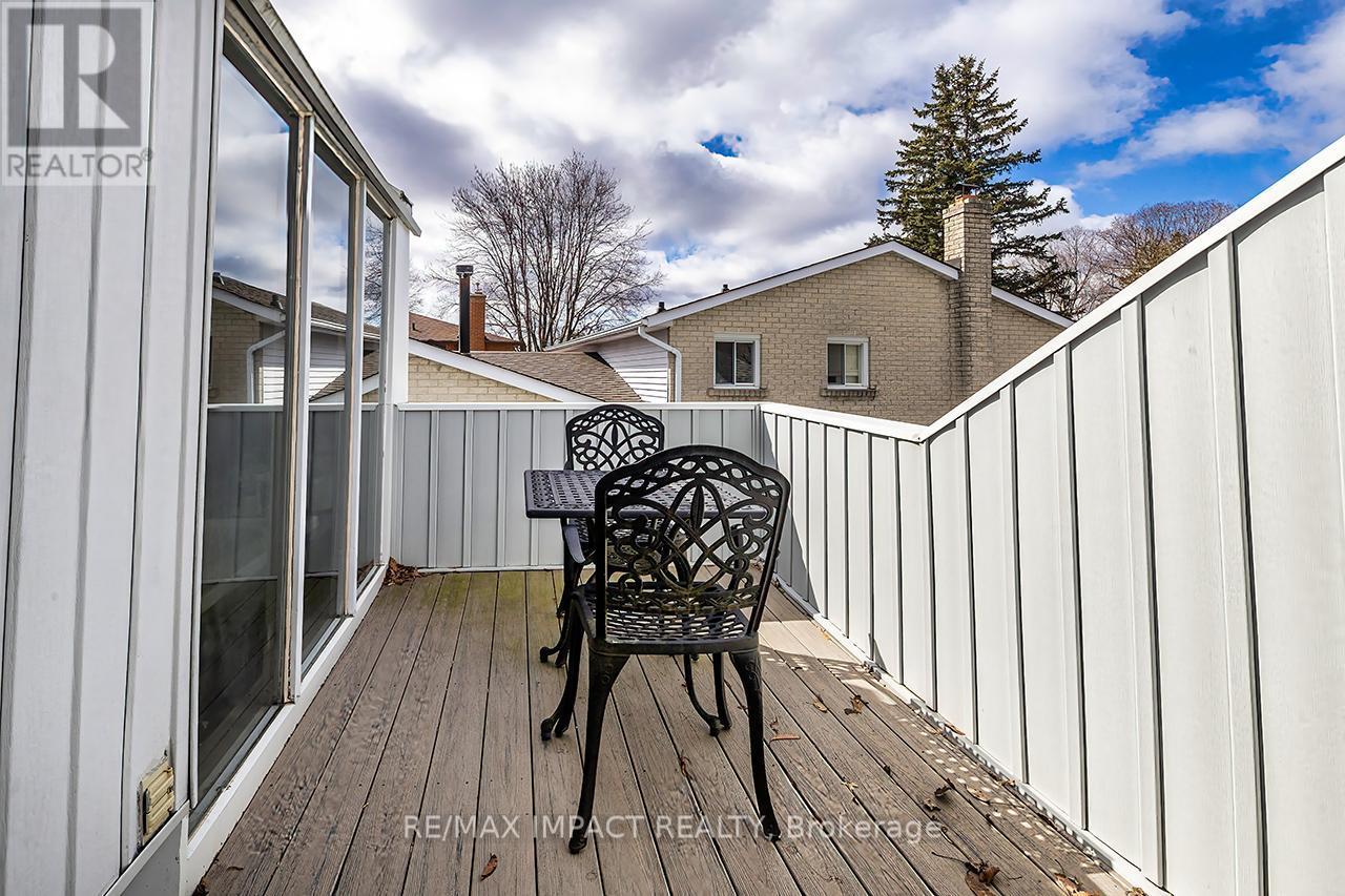 1410 Manitou Drive, Oshawa (Samac), ON - Outdoor With Exterior