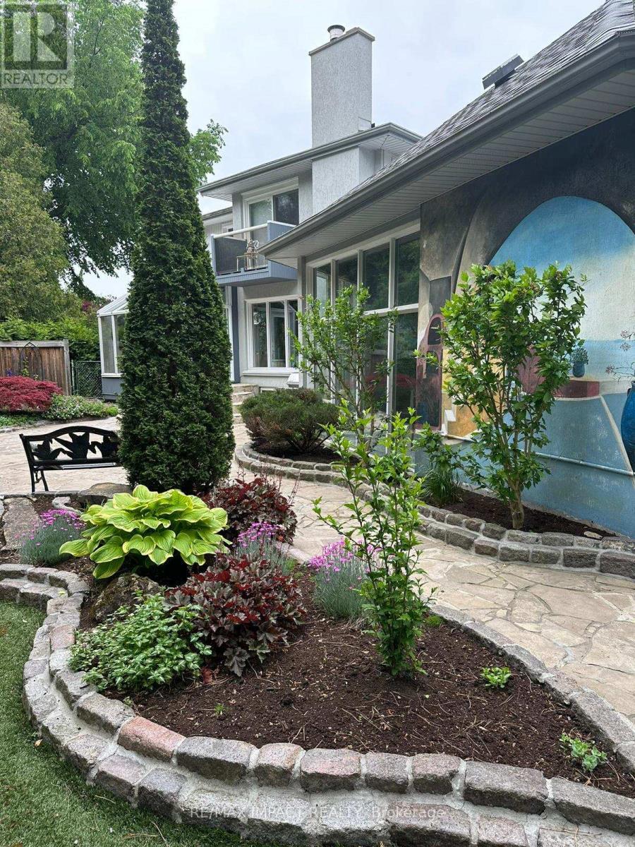 1410 Manitou Drive, Oshawa (Samac), ON - Outdoor