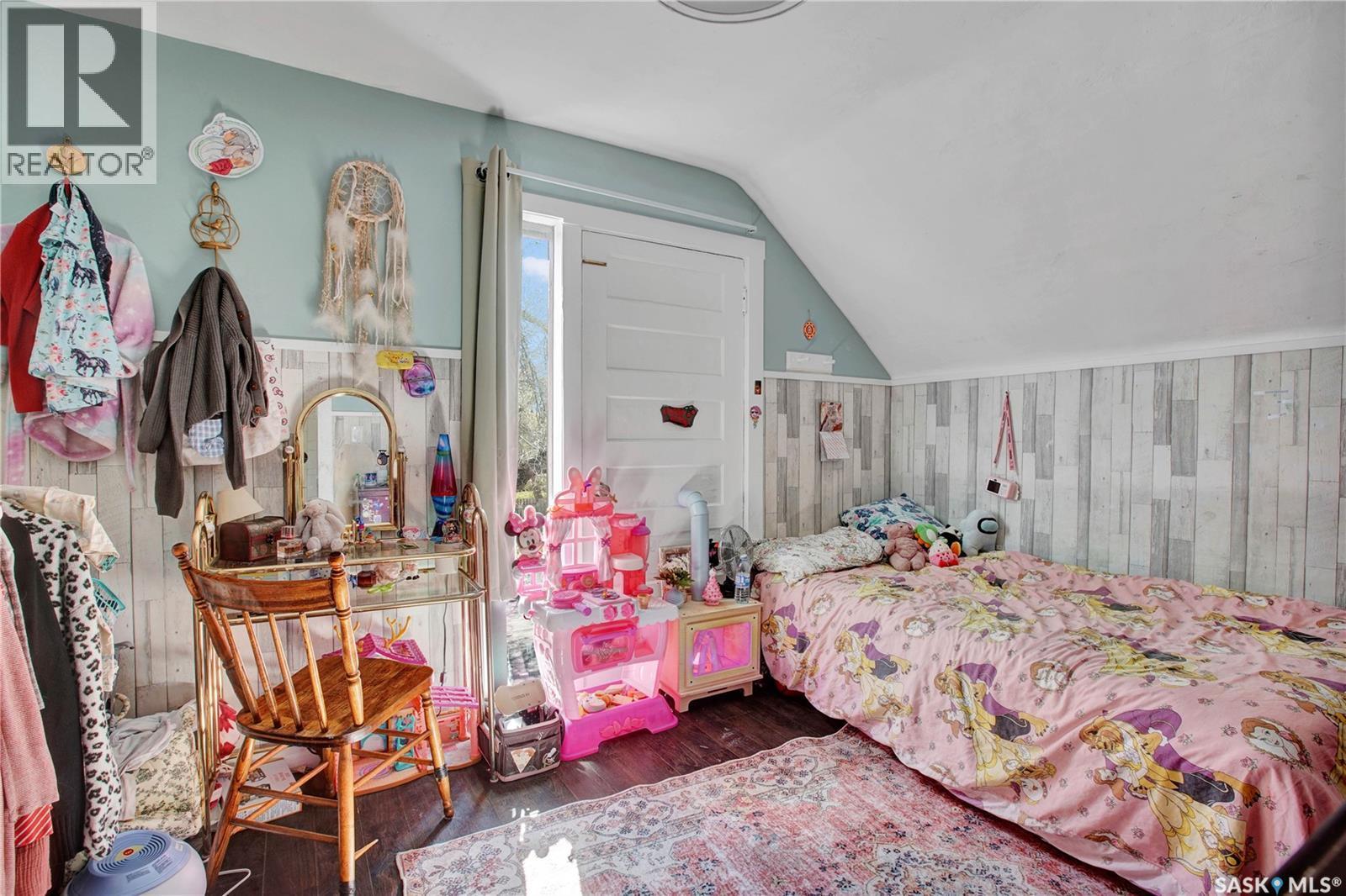 516 1St Street S, Waldheim, SK - Indoor Photo Showing Bedroom