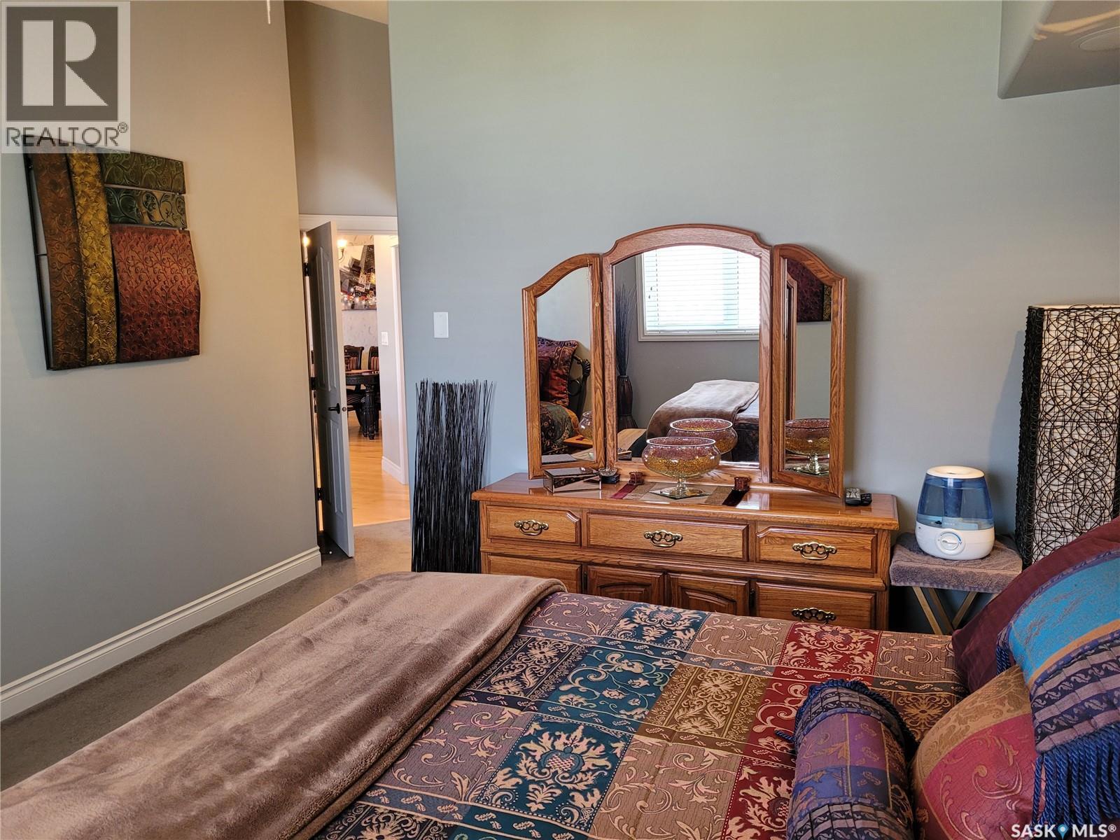 406 Bolton Place, Saskatoon, SK - Indoor Photo Showing Bedroom