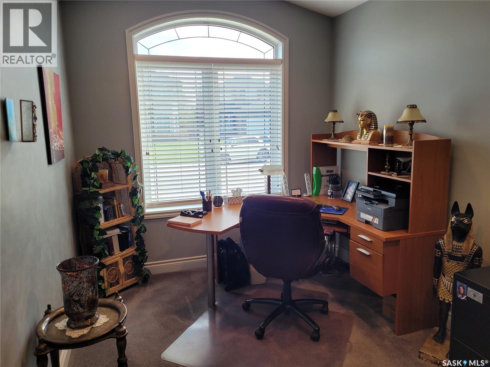 406 Bolton Place, Saskatoon, SK - Indoor Photo Showing Office