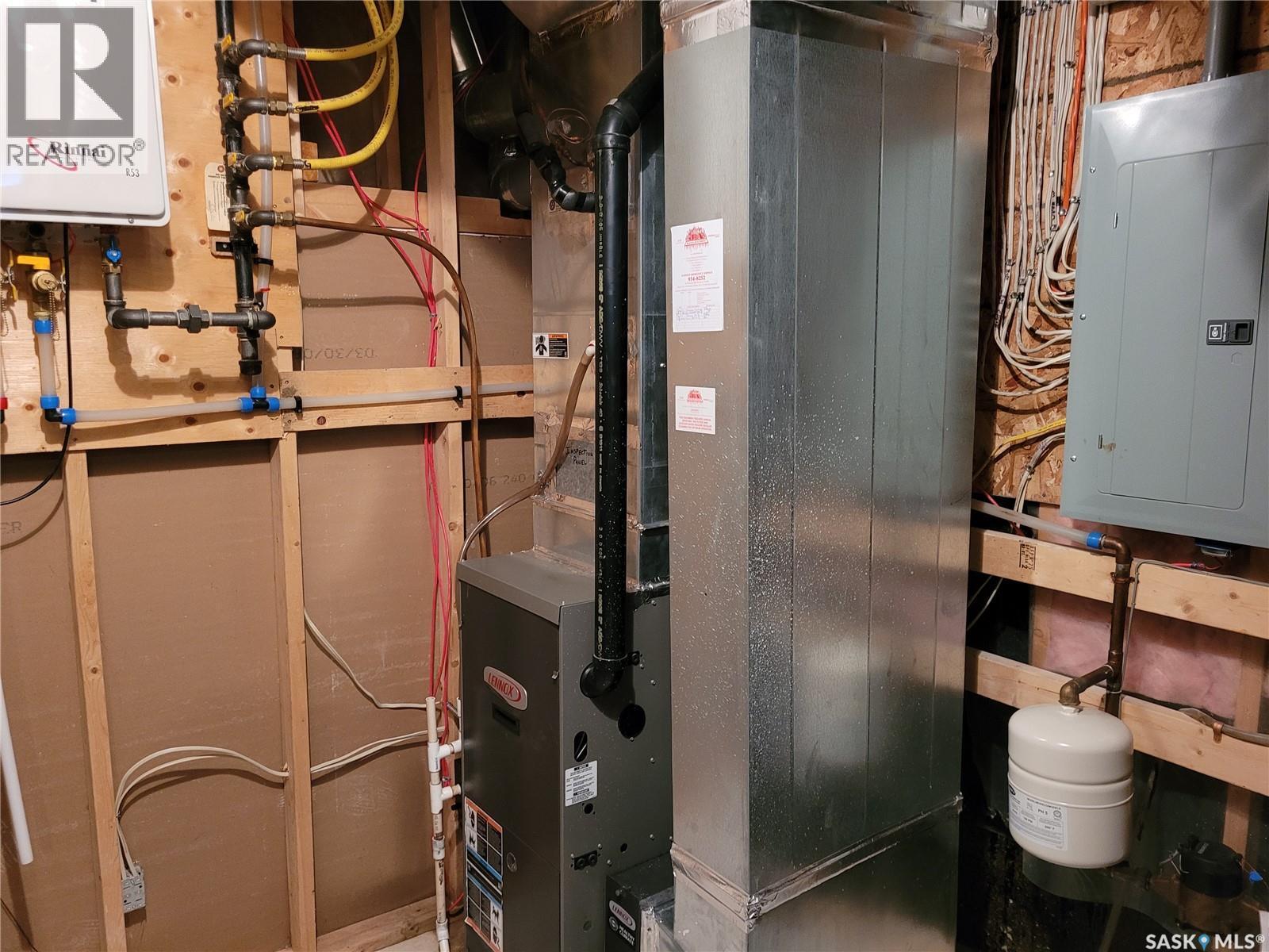 406 Bolton Place, Saskatoon, SK - Indoor Photo Showing Basement