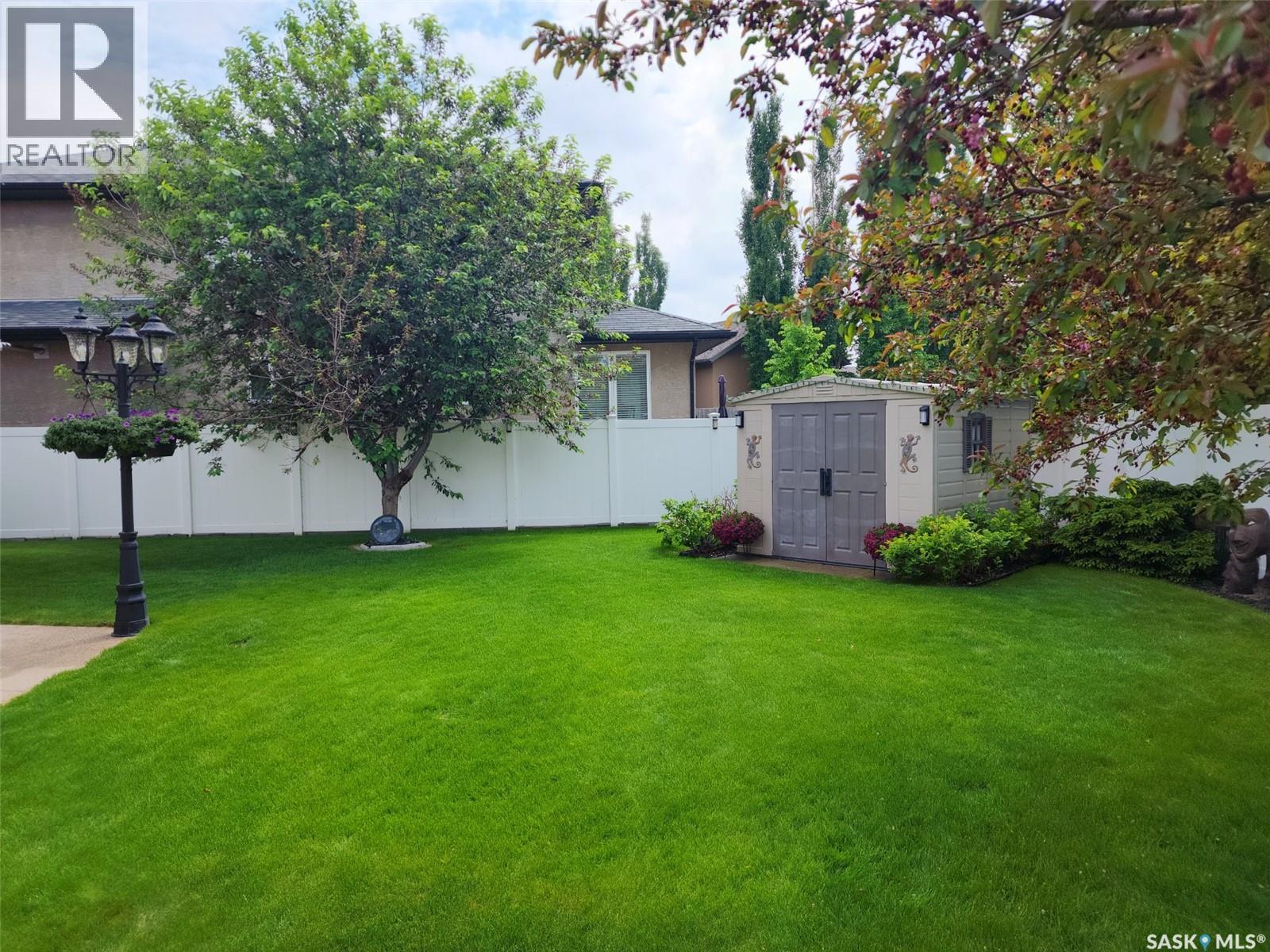 406 Bolton Place, Saskatoon, SK - Outdoor