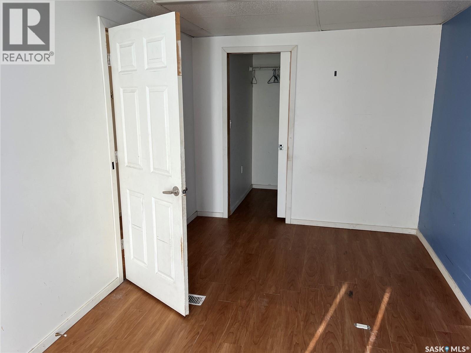 5009 8Th Avenue, Regina, SK - Indoor Photo Showing Other Room