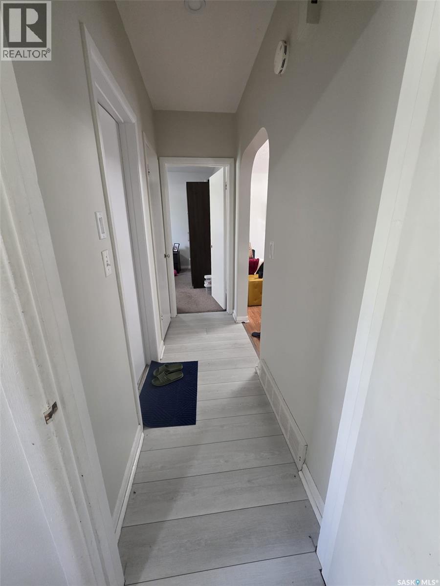 1116 Cumberland Avenue S, Saskatoon, SK - Indoor Photo Showing Other Room