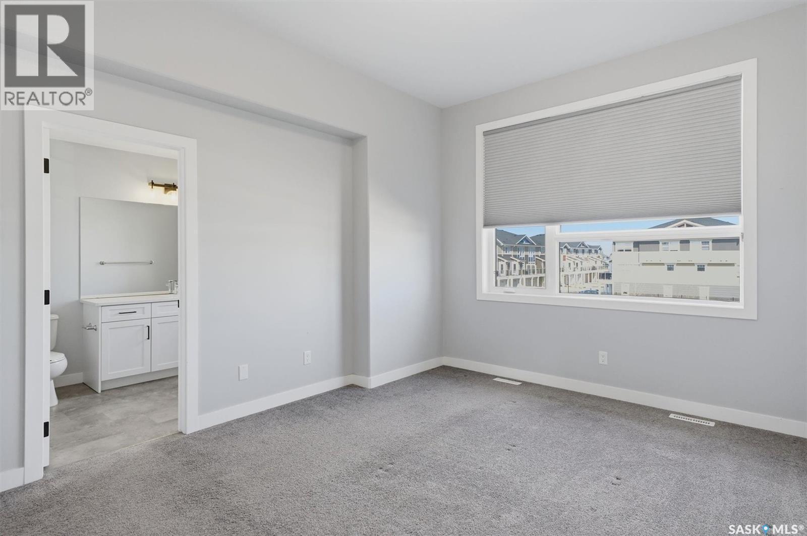 348 Brighton Gate, Saskatoon, SK - Indoor Photo Showing Other Room