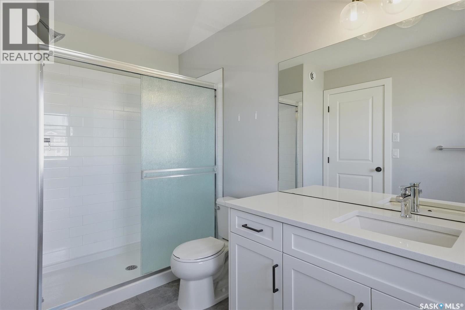 348 Brighton Gate, Saskatoon, SK - Indoor Photo Showing Bathroom