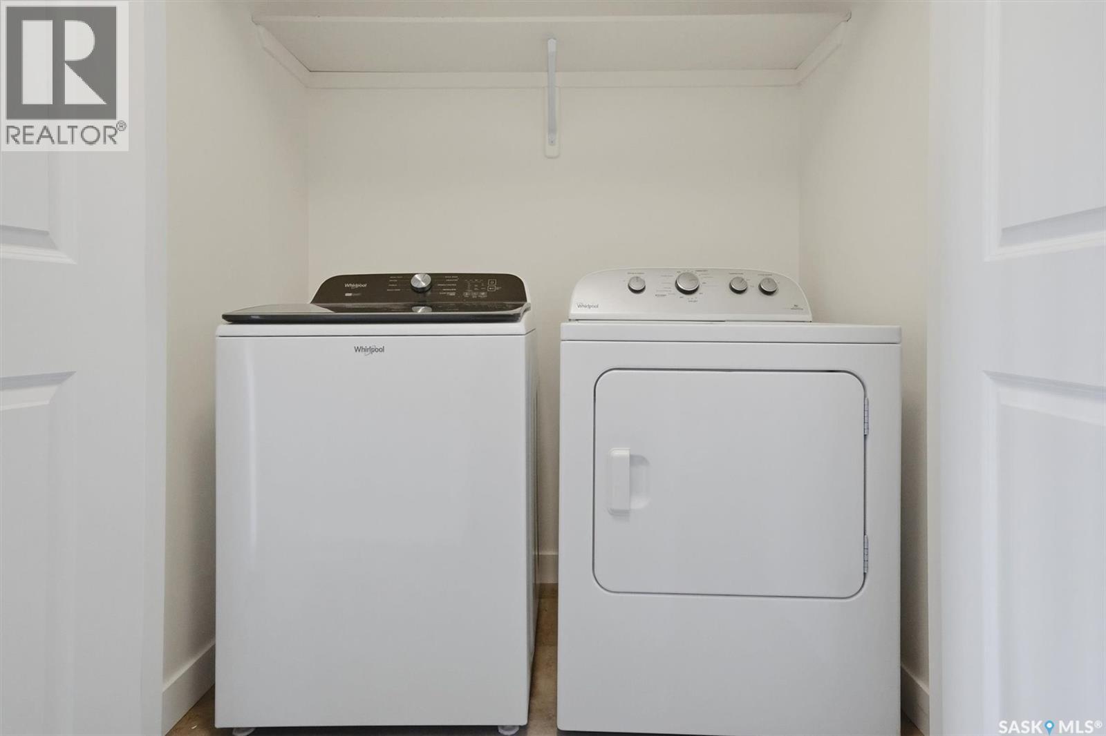 348 Brighton Gate, Saskatoon, SK - Indoor Photo Showing Laundry Room