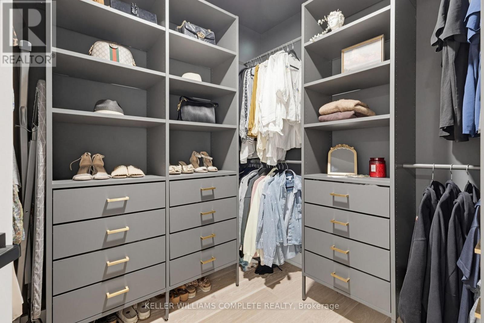 28 Undercliffe Avenue, Hamilton, ON - Indoor With Storage