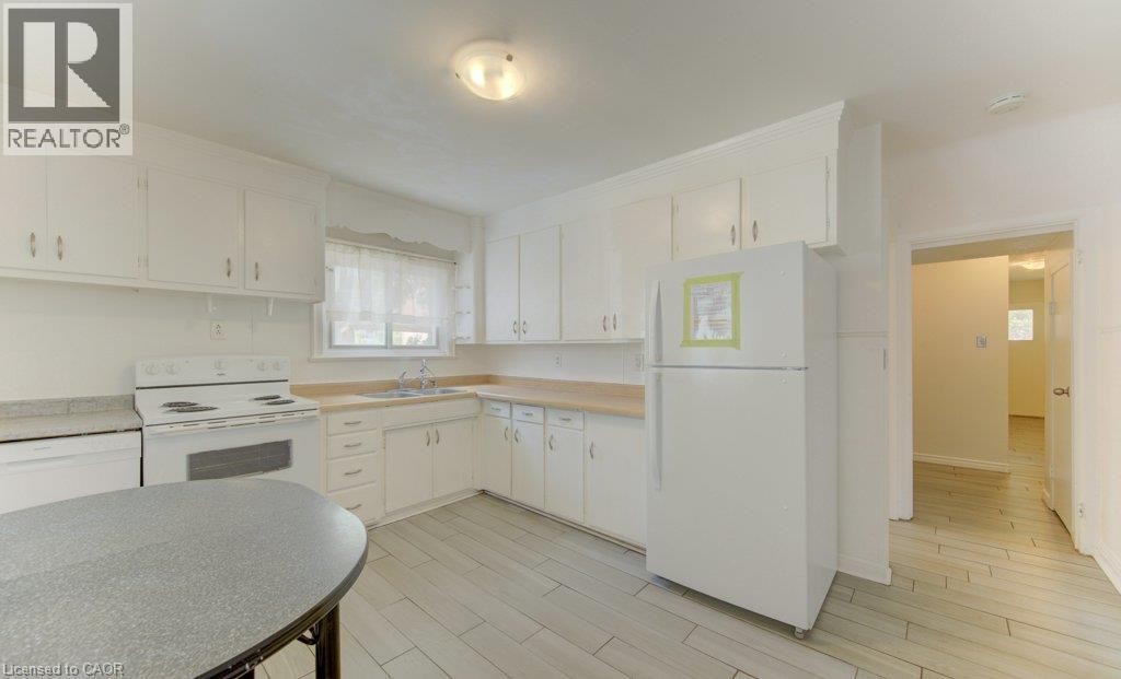 8 Marshall Street, Waterloo, ON