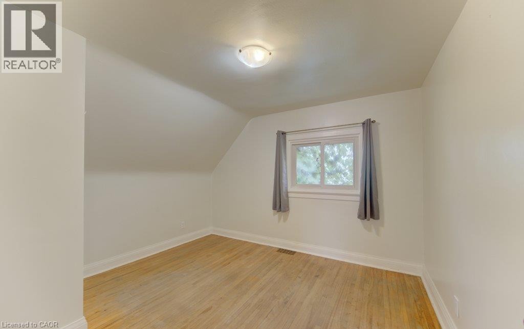 8 Marshall Street, Waterloo, ON