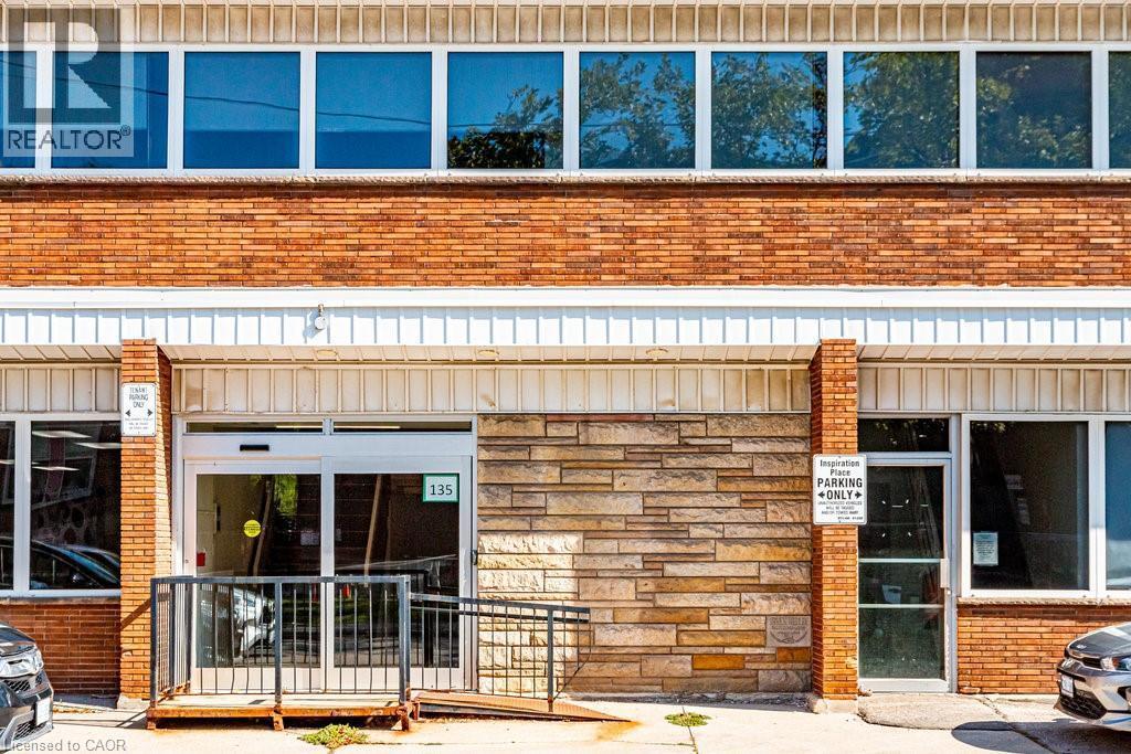 135 Rebecca Street, Hamilton, ON