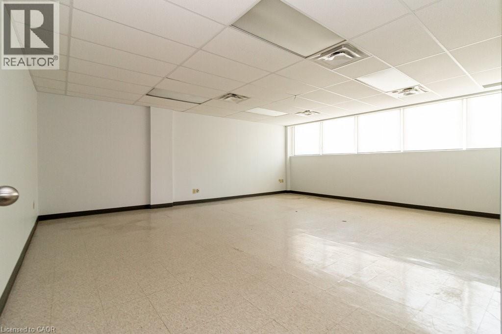 135 Rebecca Street, Hamilton, ON