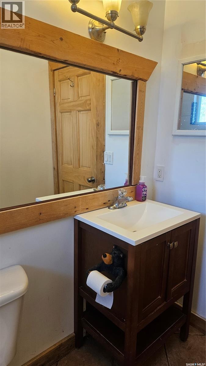 6 Driftwood Lane, Barney'S Bay Struthers Lake, Struthers Lake, SK - Indoor Photo Showing Bathroom