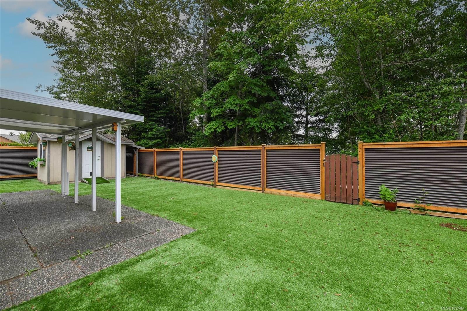 2261 Murrelet Dr, Comox, BC