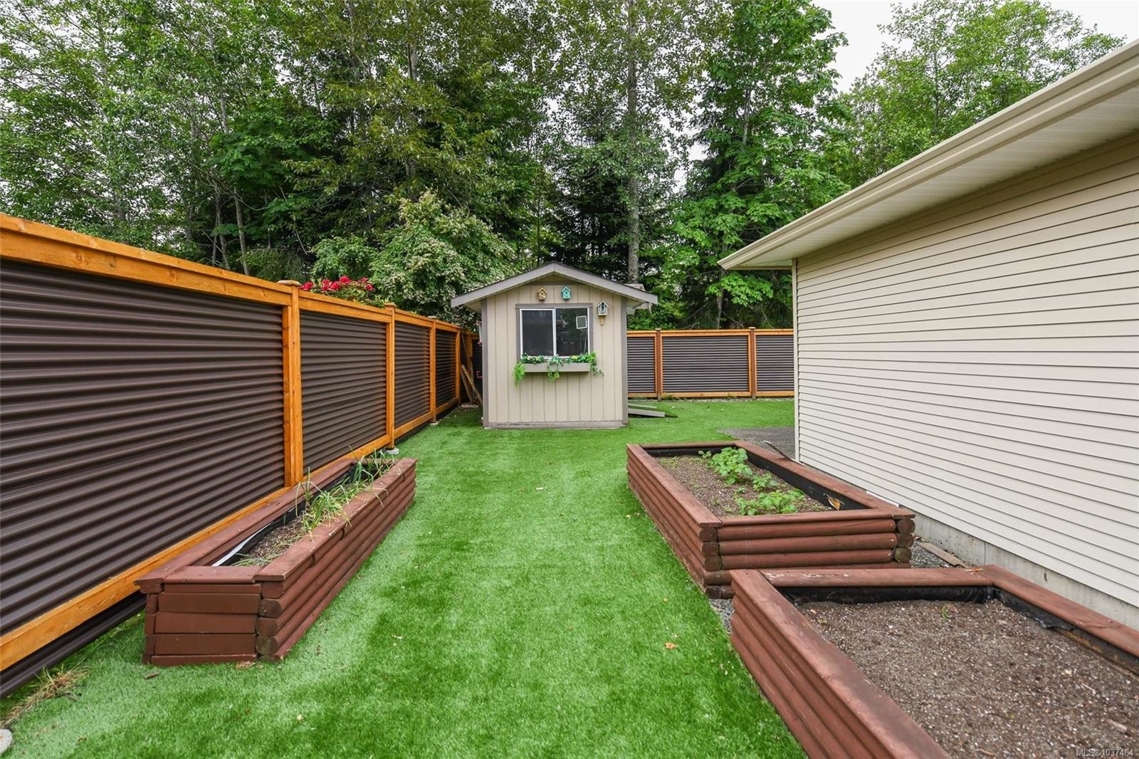 2261 Murrelet Dr, Comox, BC