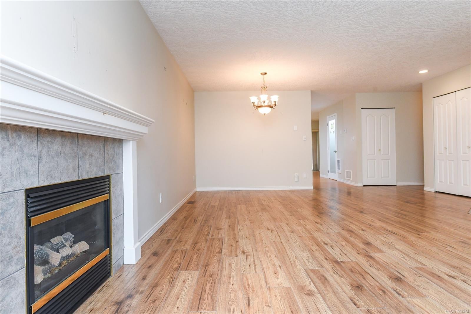 2261 Murrelet Dr, Comox, BC