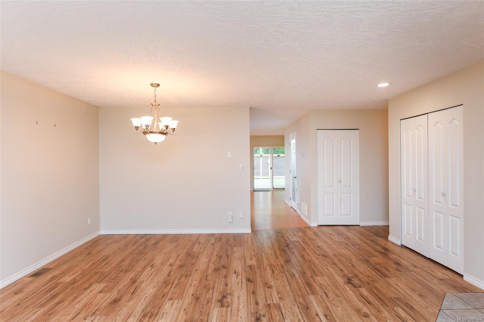 2261 Murrelet Dr, Comox, BC