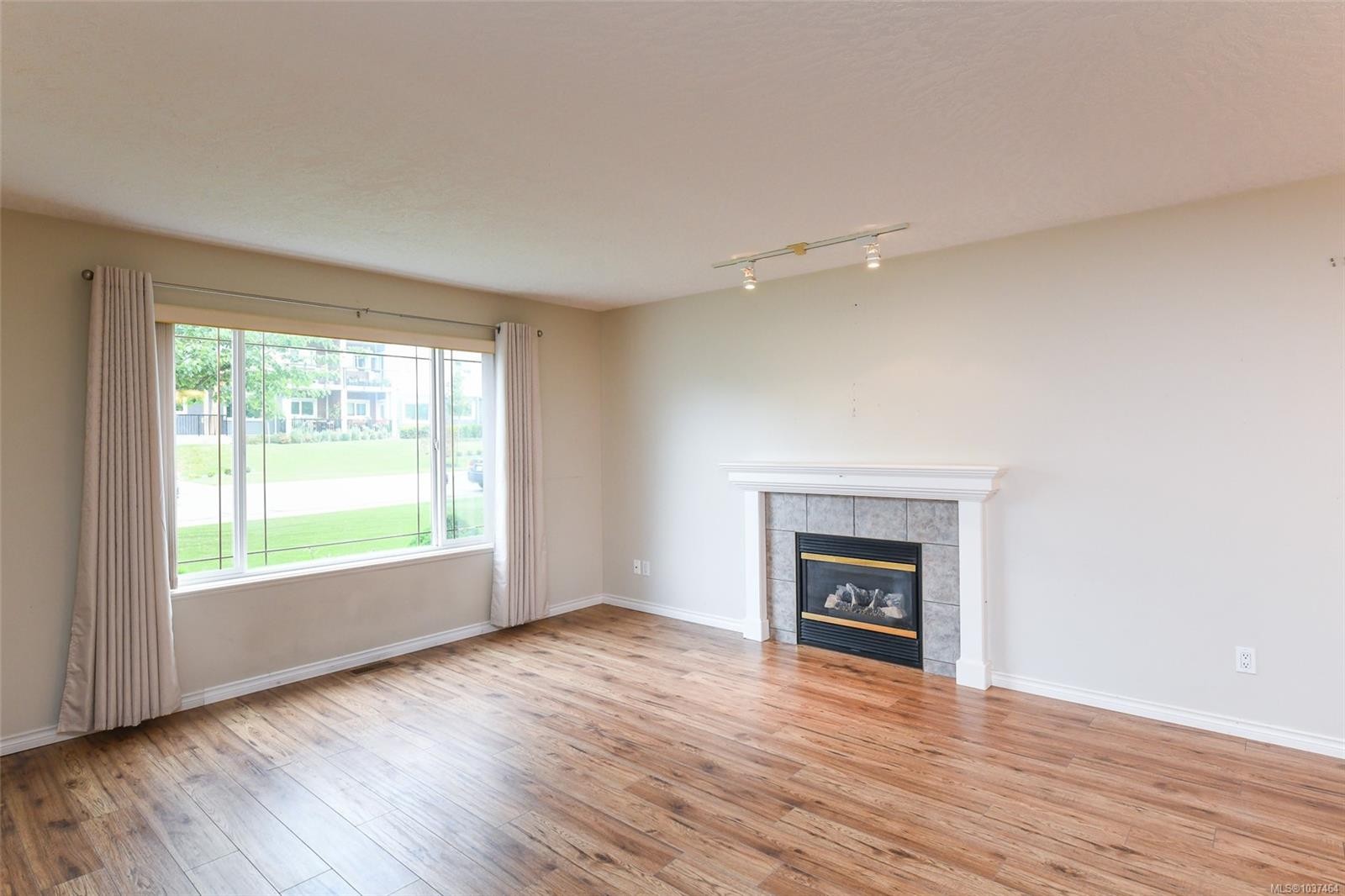 2261 Murrelet Dr, Comox, BC
