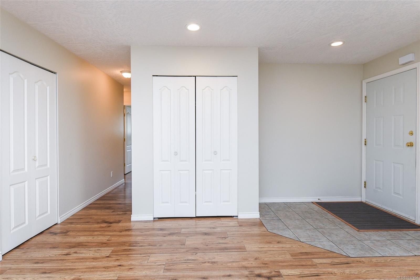2261 Murrelet Dr, Comox, BC