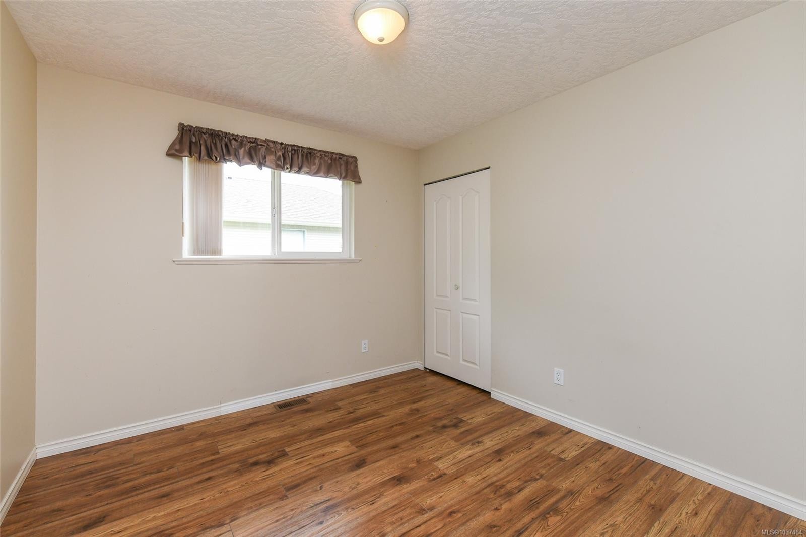 2261 Murrelet Dr, Comox, BC