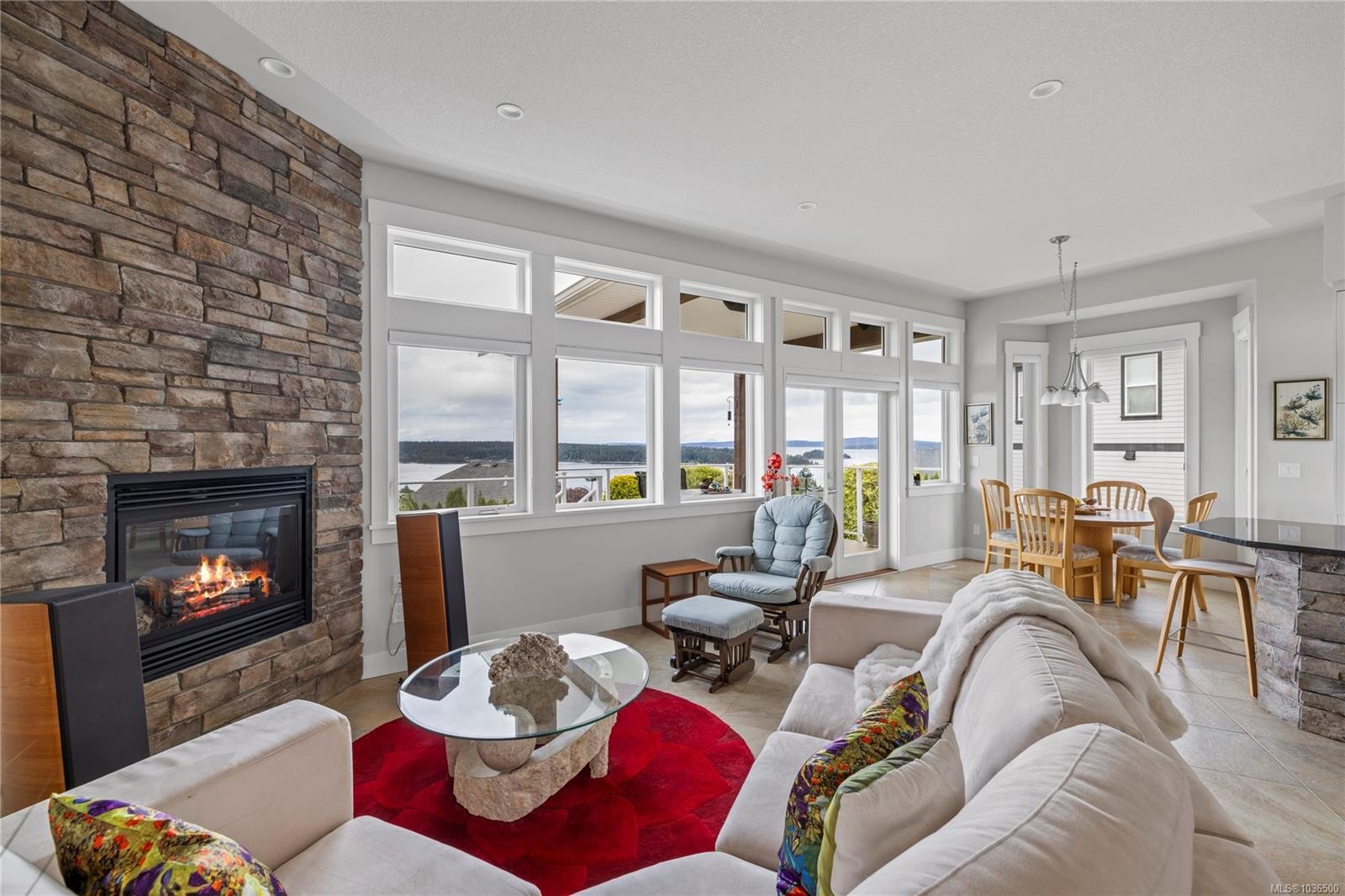 605 Stevens Pl, Ladysmith, BC