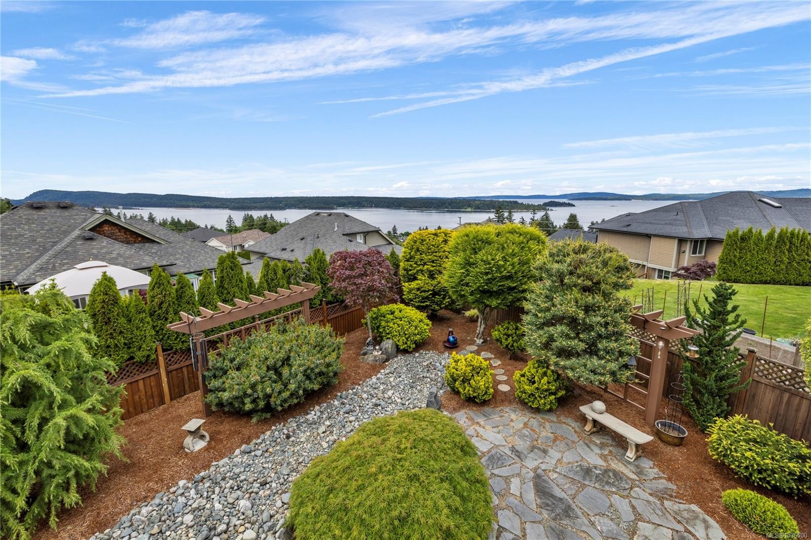 605 Stevens Pl, Ladysmith, BC