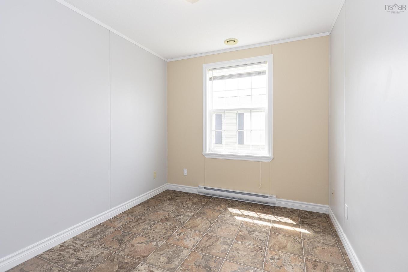 25 Pinehurst Street, Amherst, NS