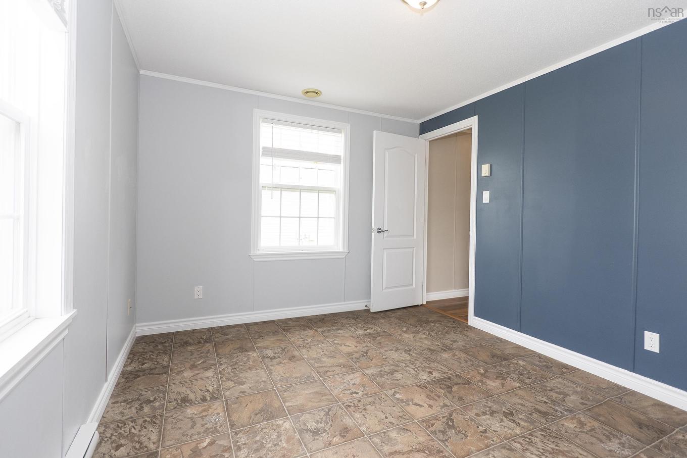 25 Pinehurst Street, Amherst, NS