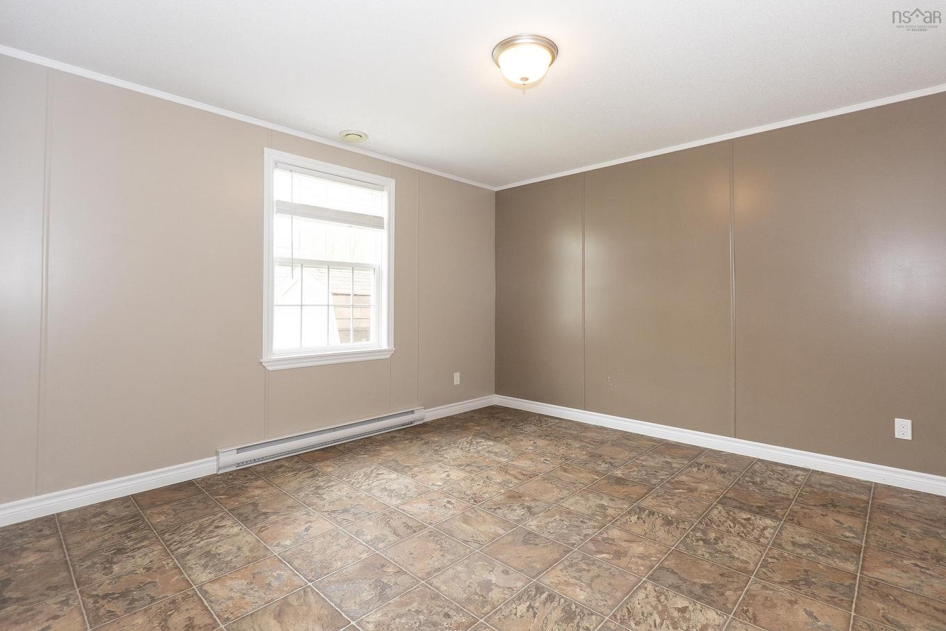 25 Pinehurst Street, Amherst, NS
