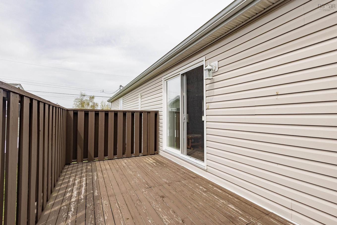25 Pinehurst Street, Amherst, NS