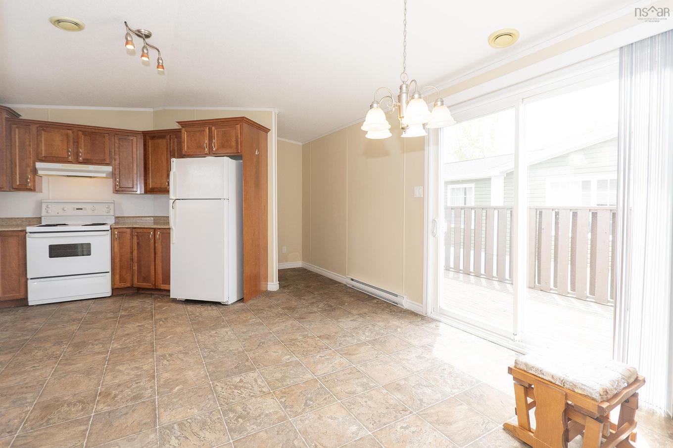 25 Pinehurst Street, Amherst, NS
