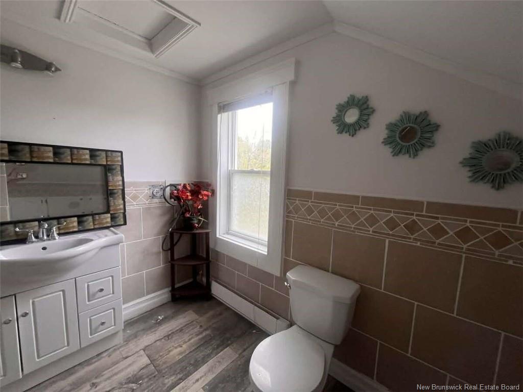 433 Pleasant Dr, Minto, NB