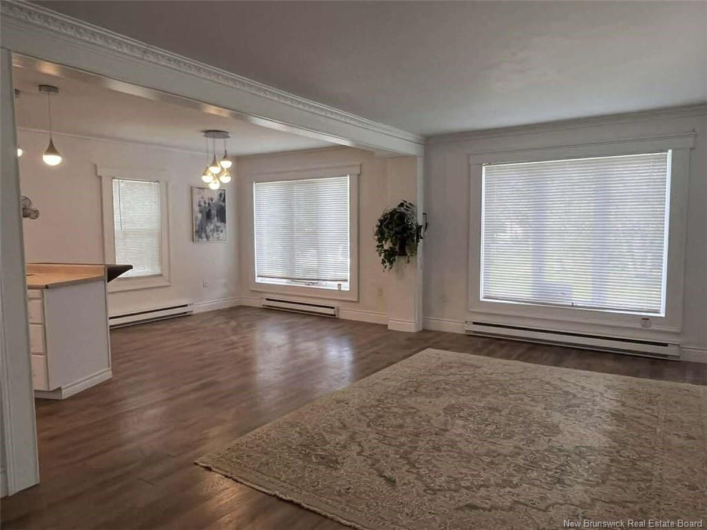 433 Pleasant Dr, Minto, NB