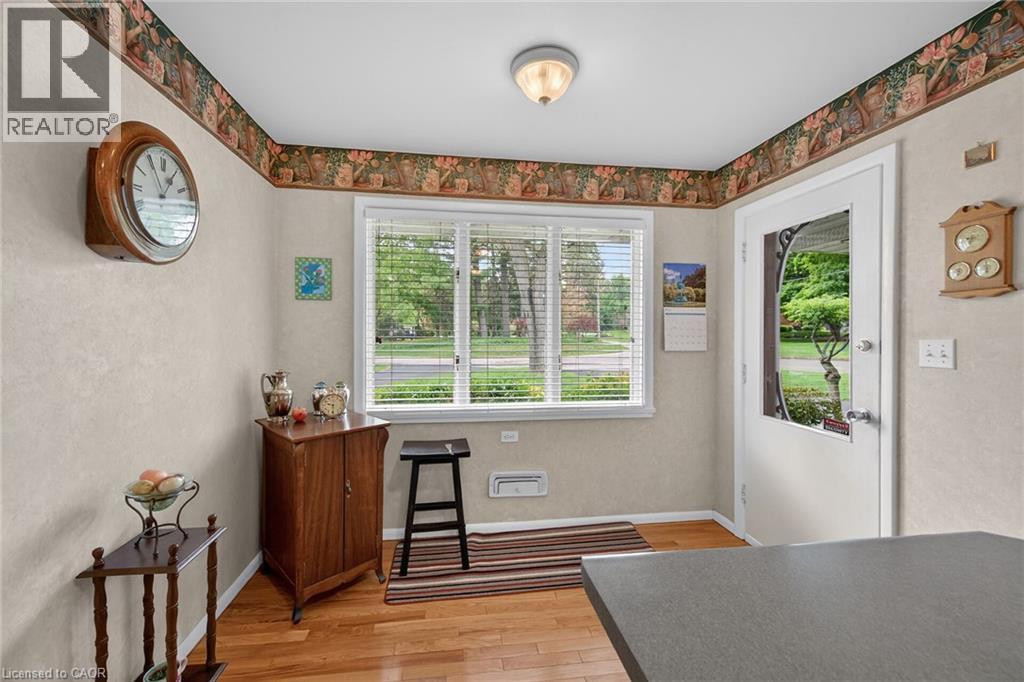2 Summit Circle, Simcoe, ON - Indoor Photo Showing Other Room