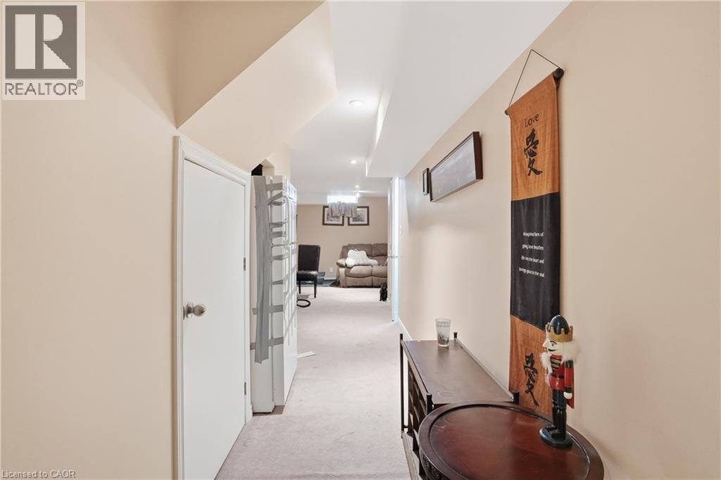 565 Rymal Road E Unit# 2, Hamilton, ON