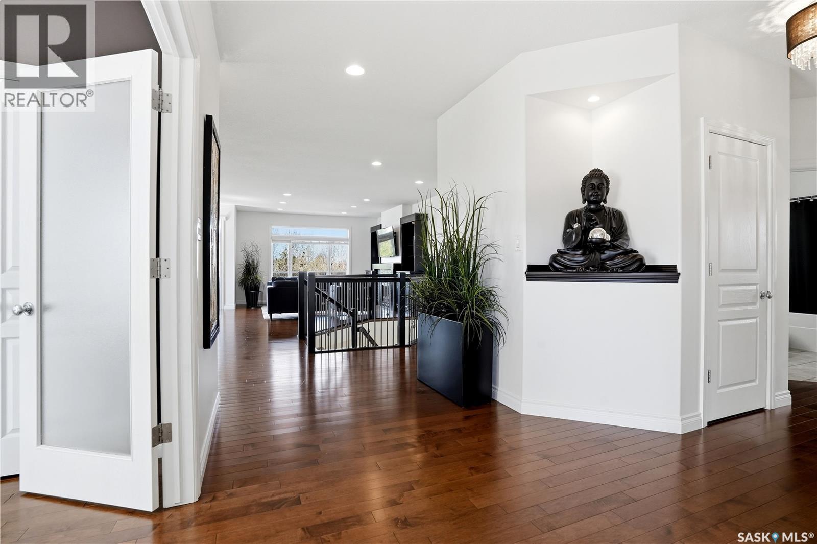 2431 Linner Bay, Regina, SK - Indoor Photo Showing Other Room