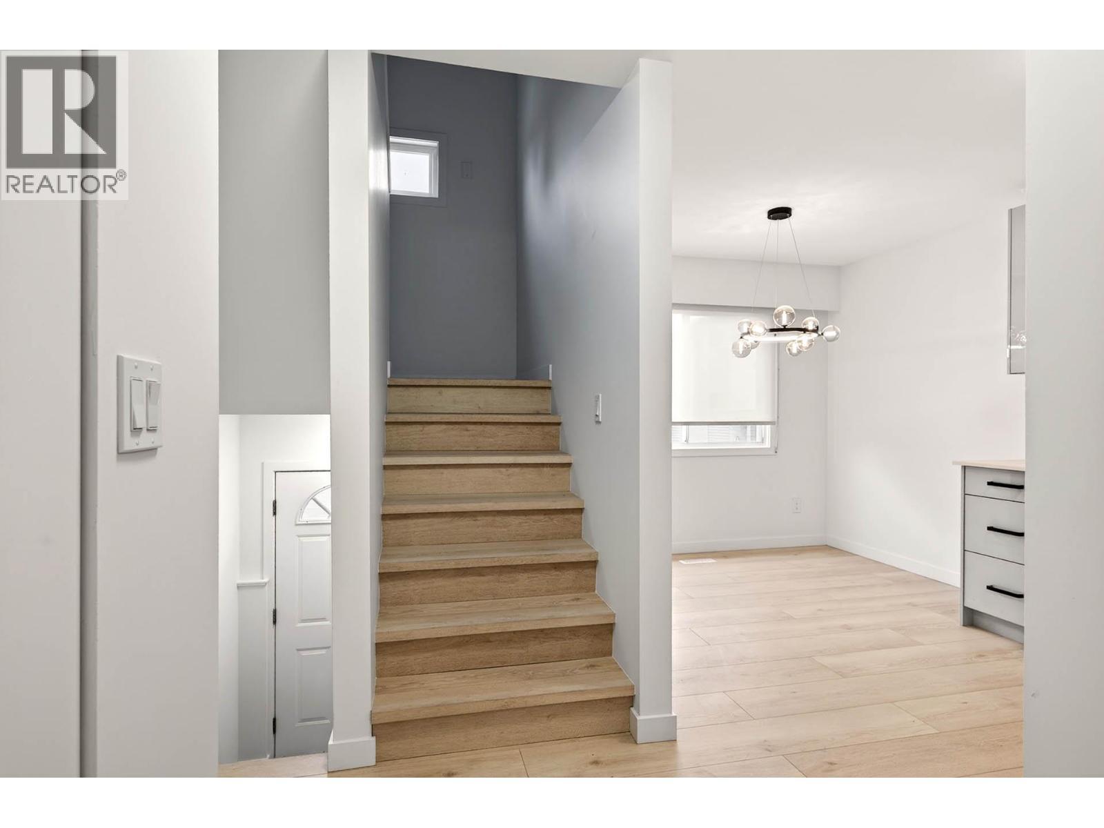 1946 Tranquille Road Unit# 9, Kamloops, BC - Indoor Photo Showing Other Room