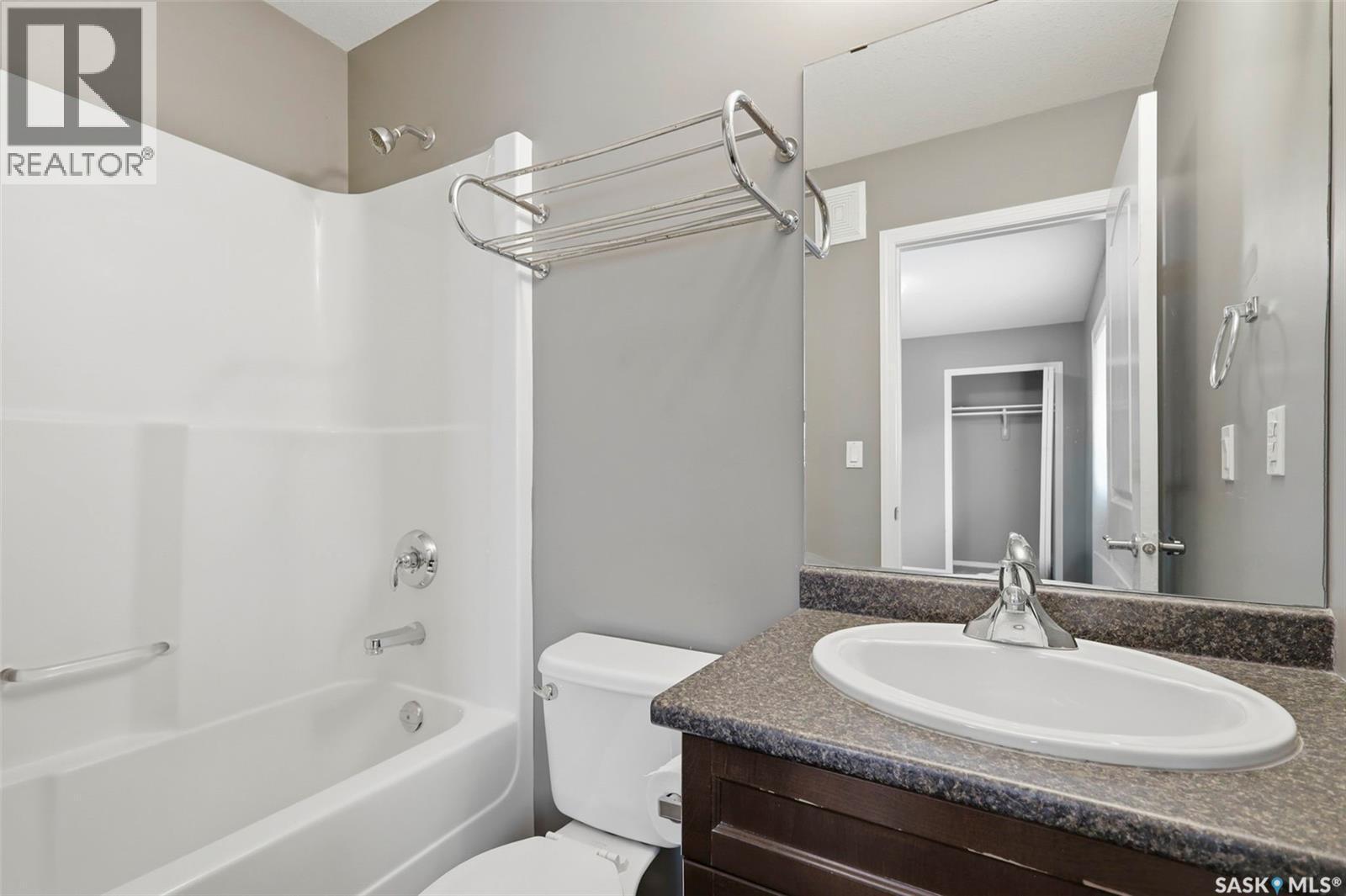 166 Rajput Way, Saskatoon, SK